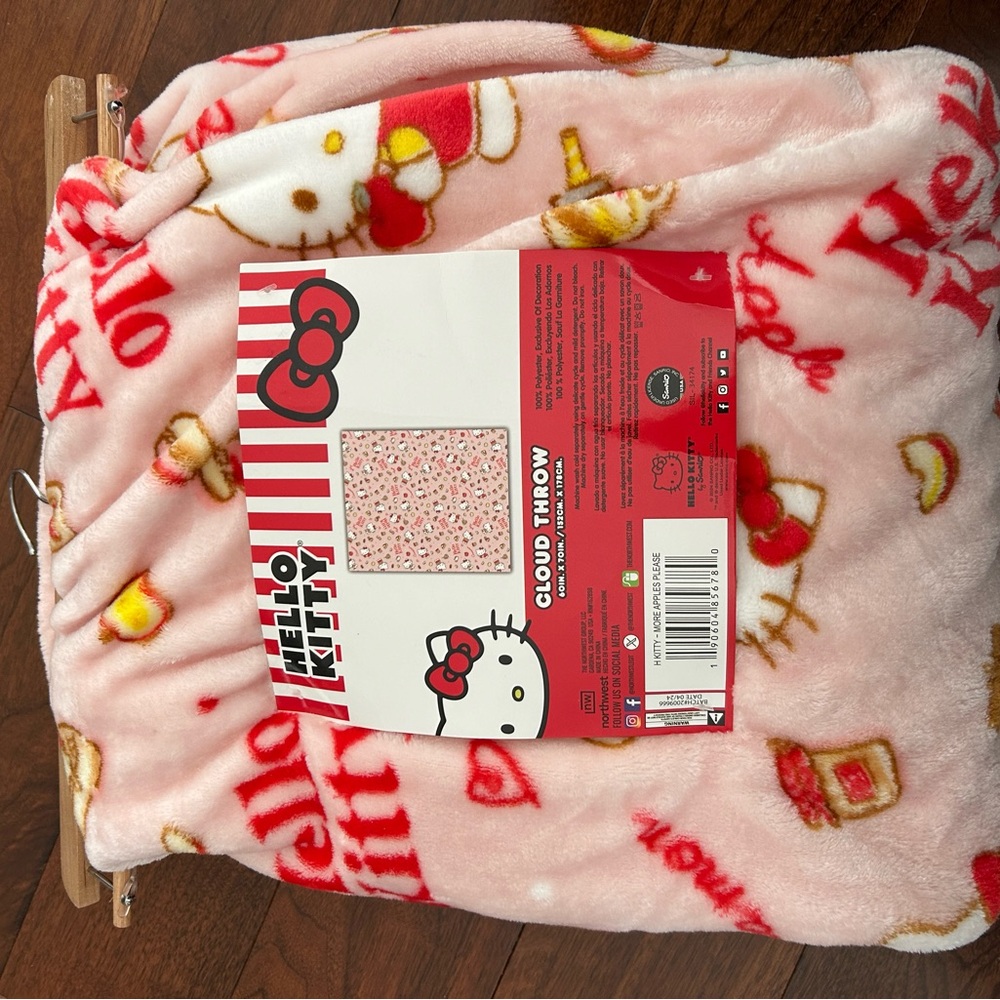 Hello Kitty Pink Cloud Throw Blanket